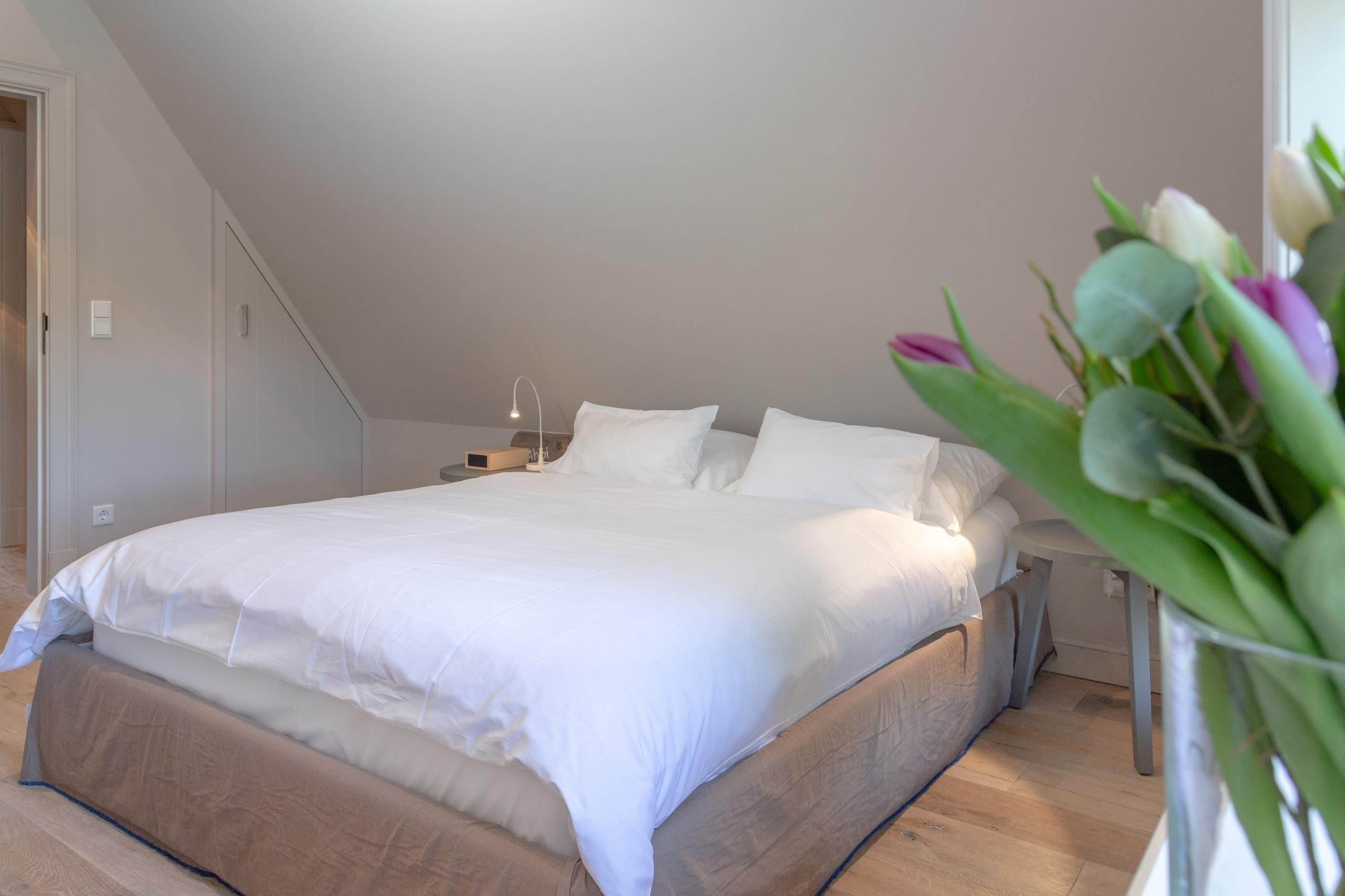 Doppelbett in Ferienwohnung auf Sylt