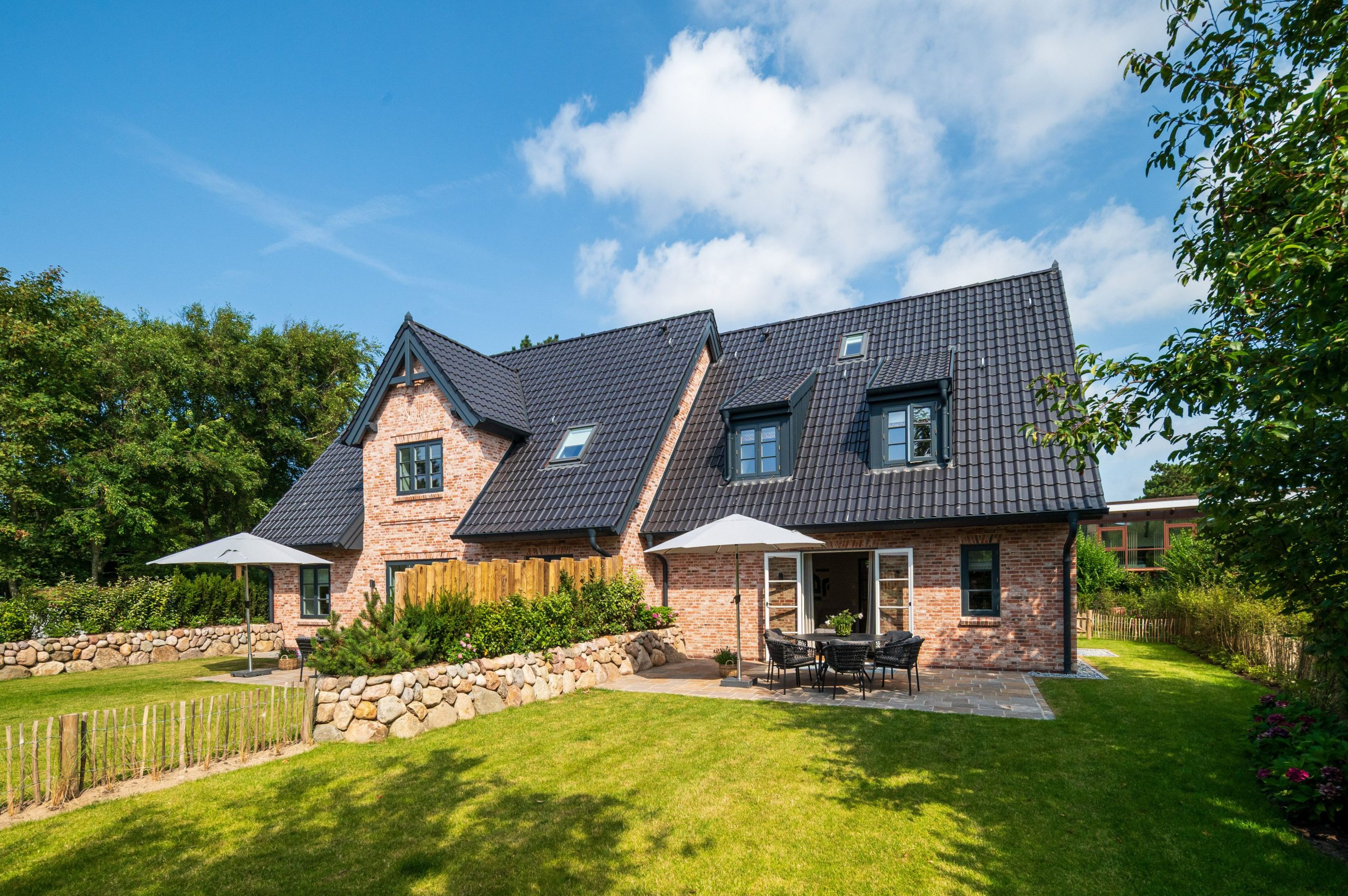 Ferienhaus mit Terrasse und Garten auf Sylt